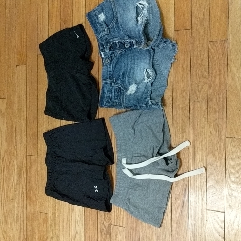 4 pairs of shorts black r under armor & Nike! Gray xhilaration denim r bullhead